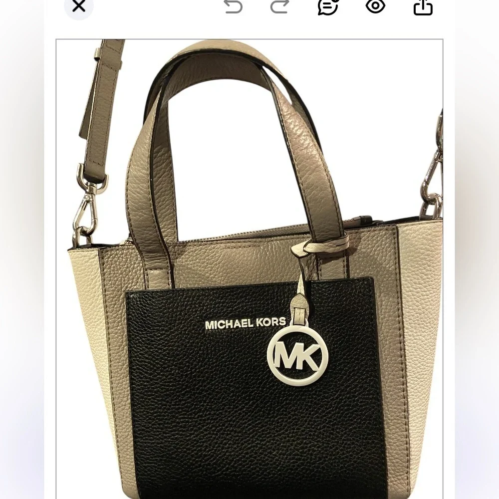 EUC MICHAEL KORS Gemma pebbled leather small pocket crossbody messenger --dark